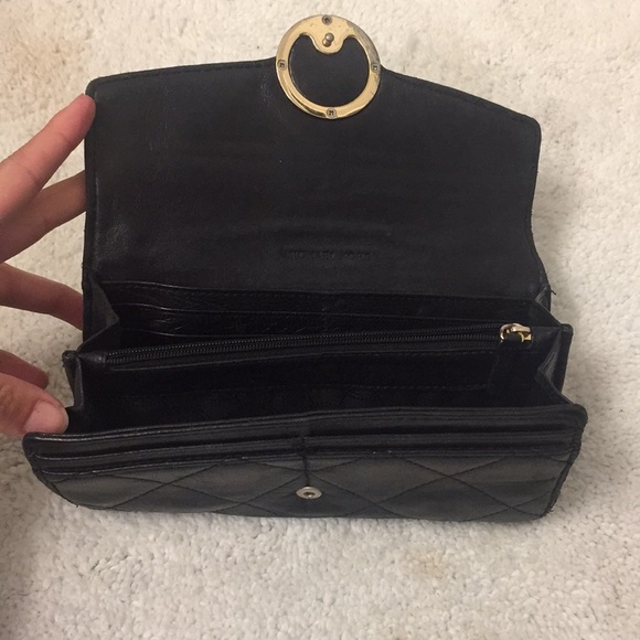 Black Michael kors wallet - Picture 3 of 5